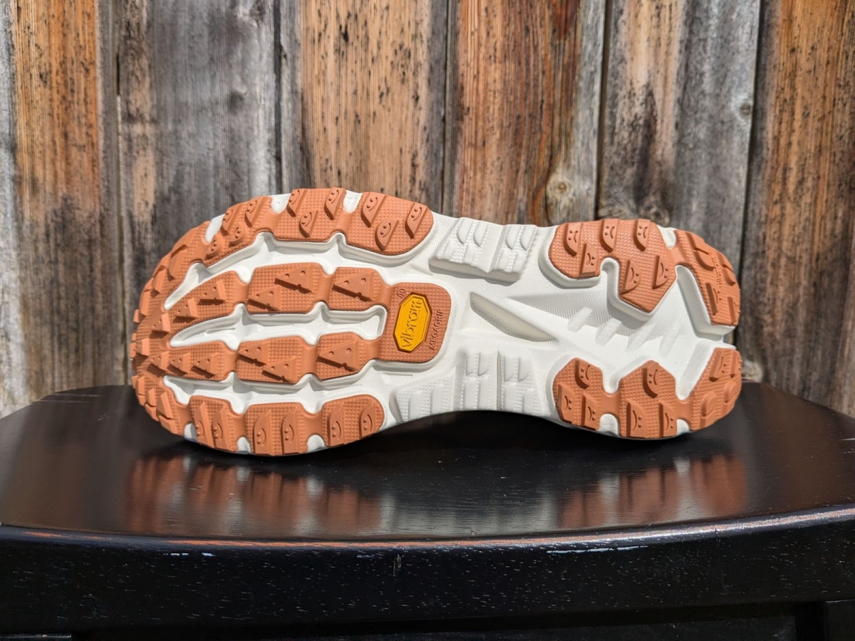 Giày chạy trail nam Hoka Mafate X- đế ngoài