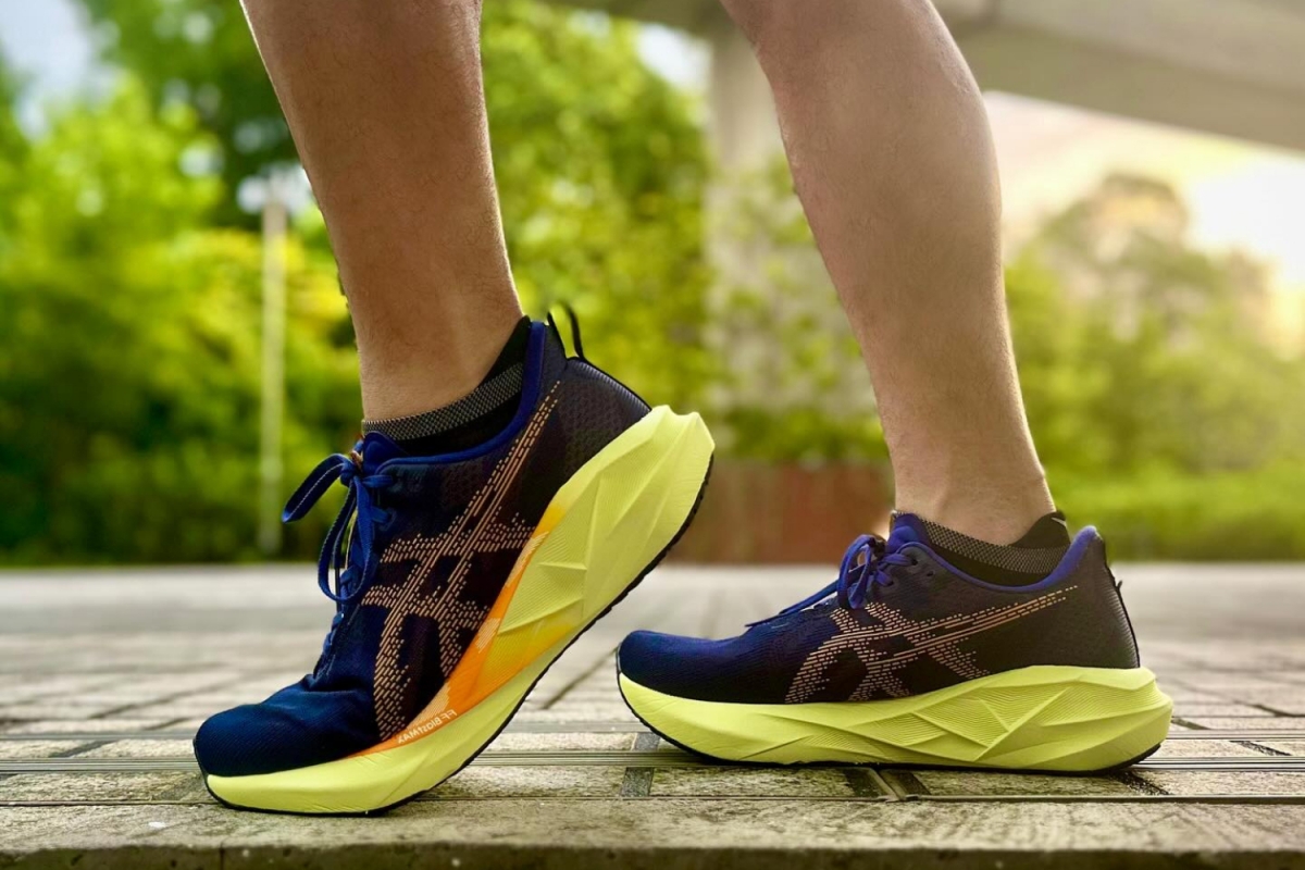 Tổng hòa 3 phần cấu trúc giày uper- midsole- outsole tạo nên một đôi giày chạy bộ hoàn hảo