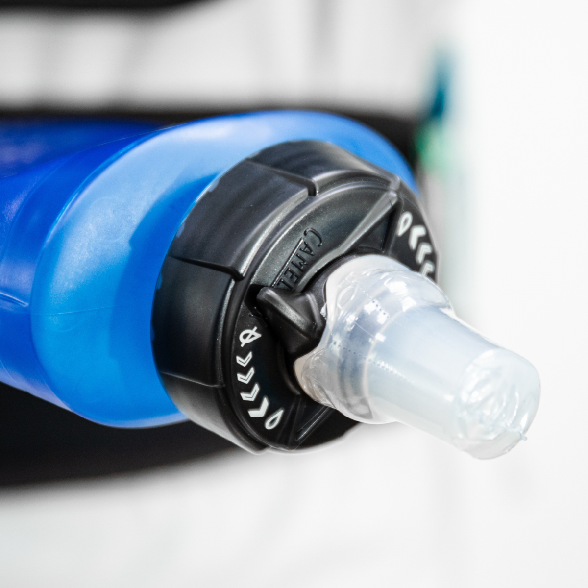 Bình mềm camelbak được trang bị sẵn trong đai chạy bộ camelbak