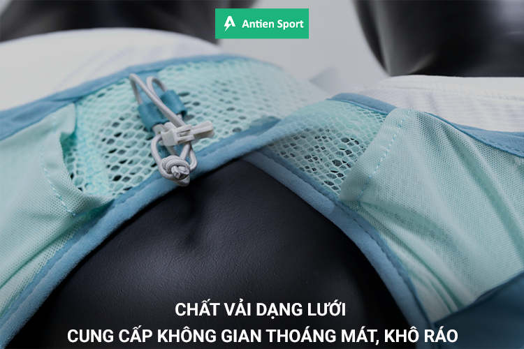 Chất vải dạng lưới cung cấp không gian thoáng mát tối đa