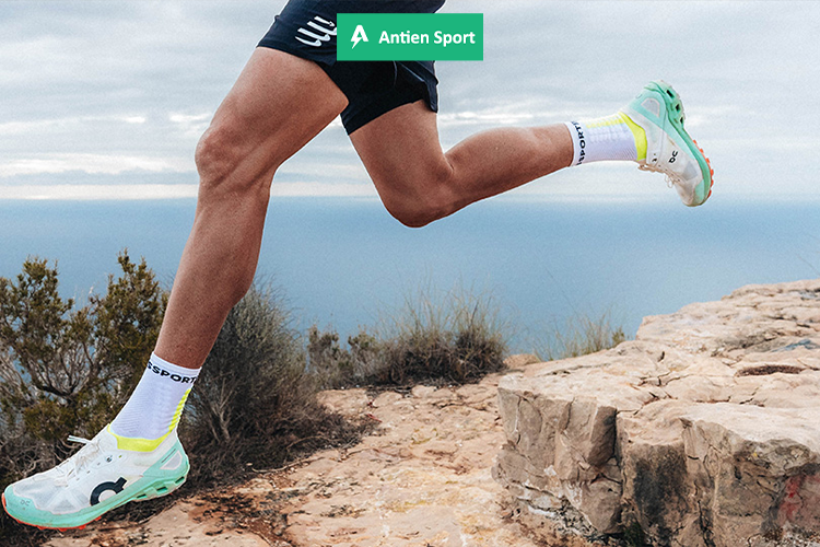 Tích hợp vùng đệm dày dặn tăng cường khả năng lưu thông máu, giảm thiểu mệt mỏi trong nhiều môi trường