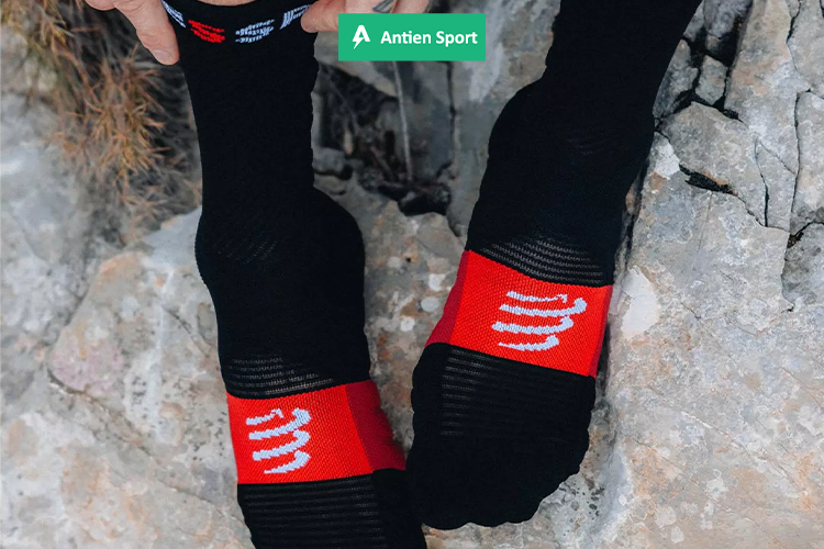 Mũi tất dày dặn tặng cường khả năng bảo vệ cho ngón chân