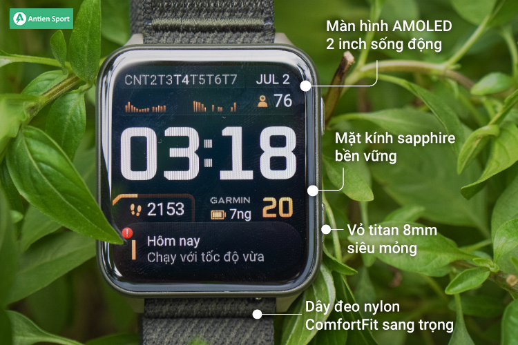 Sở hữu kiểu dáng đẹp tạo nên xu hướng với vật liệu nhẹ, màn hình 2 inch lớn nhất từ trước đến nay