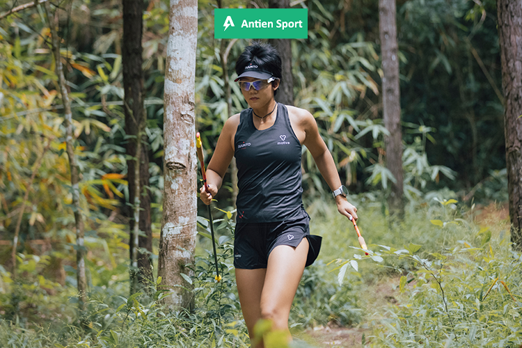 Form dáng thể thao ôm gọn cơ thể, tạo biên độ cử động ổn định nhất